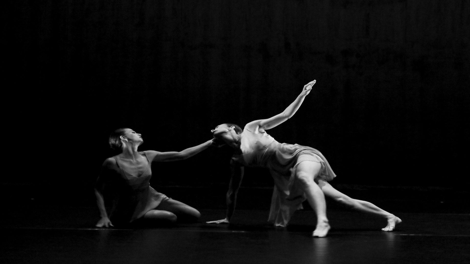 [크기변환]3회_Donna Goffredo Murray The Dancers ‘Space